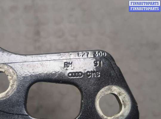 Петля крышки багажника на Audi A4 (8K, B8)