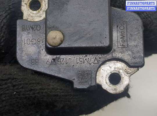 купить Измеритель потока воздуха (расходомер) на Ford Focus 2 2008-2011