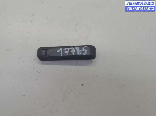 купить Кронштейн (лапа крепления) на Audi Q7 2005-2015