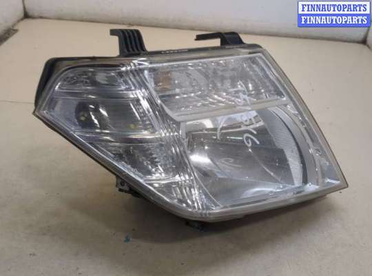 Фара передняя на Nissan Navara / PickUp (D40)