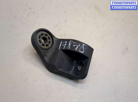 купить Кронштейн радиатора на Chevrolet Equinox 2017-2024