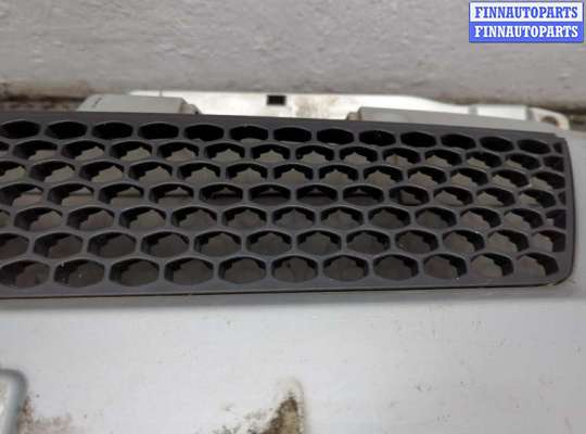 купить Заглушка (решётка) бампера на Suzuki Swift 2003-2011