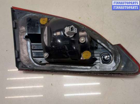 купить Фонарь крышки багажника на Mazda 5 2010-2015