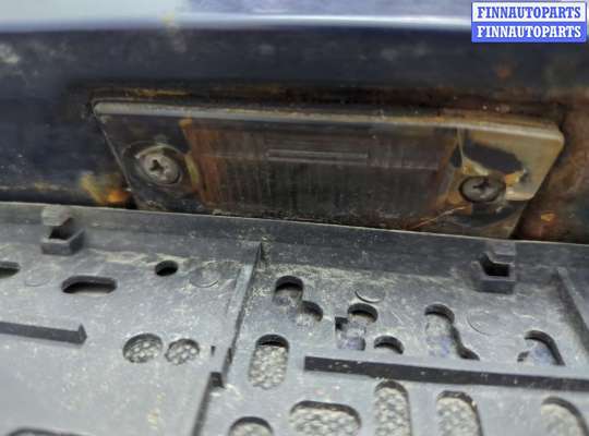 Ручка крышки багажника (задней двери) на Volkswagen Golf IV (1J)