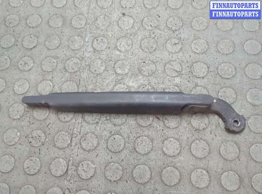 купить Щеткодержатель на Volvo XC70 2000-2007