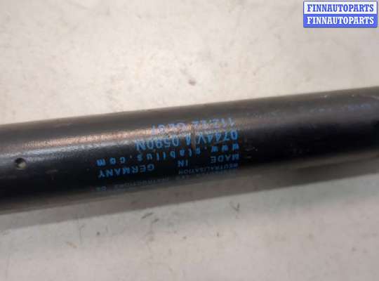 купить Амортизатор крышки багажника на BMW X3 E83 2003-2010