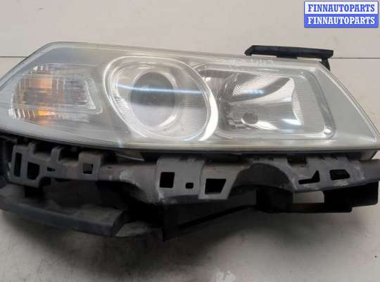 Купить Кронштейн фары на Renault Megane 2 2002-2009 Кронштейн фары RN1594547 на Renault Megane 2 2002-2009