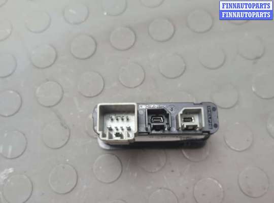 купить Разъем AUX/USB на Dodge Challenger 2014-2025