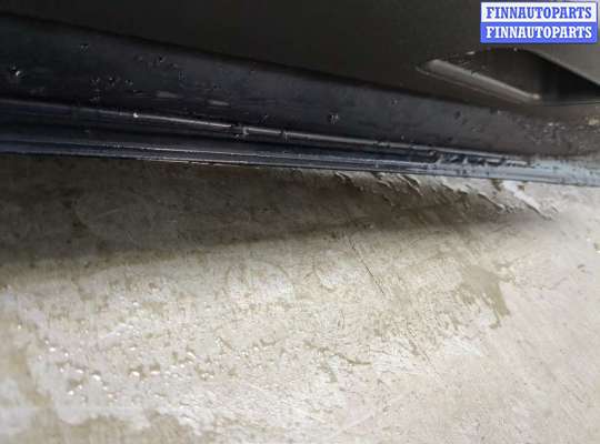 купить Обшивка крышки (двери) багажника на Ford C-Max 2002-2010