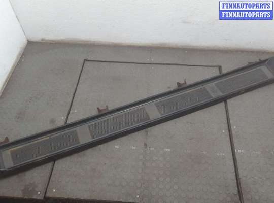 Подножка TT894279 на Toyota Sequoia 2000-2008