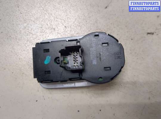 Переключатель света на Chevrolet Cruze II (J400)