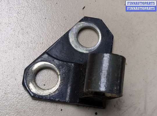 купить Петля двери на Volkswagen Passat 7 2010-2015 Европа