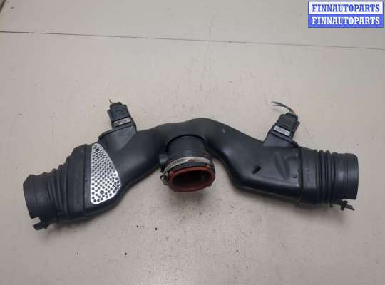 купить Патрубок корпуса воздушного фильтра на Mercedes ML W164 2005-2011