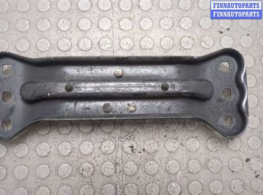 купить Подушка крепления КПП на Mercedes C W204 2006-2015