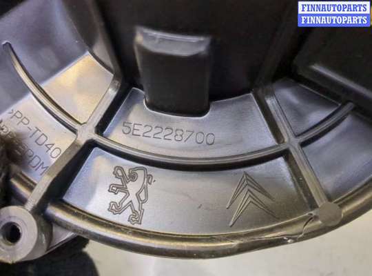 Мотор отопителя на Citroen C4 Picasso