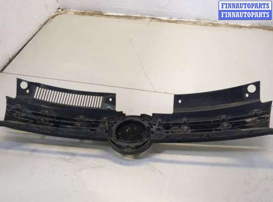 купить Решетка радиатора на Volkswagen Golf 6 2009-2012