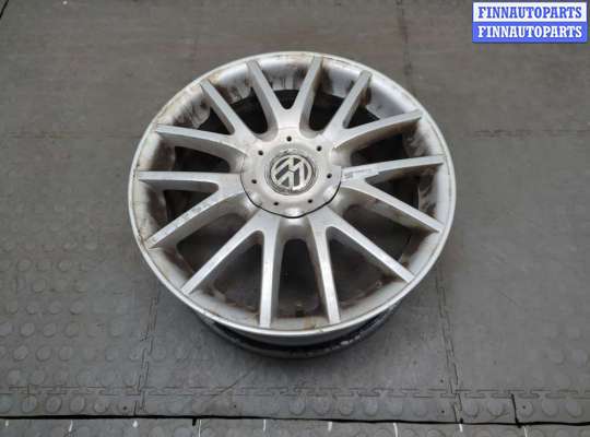 купить Комплект литых дисков на Volkswagen Golf 5 2003-2009