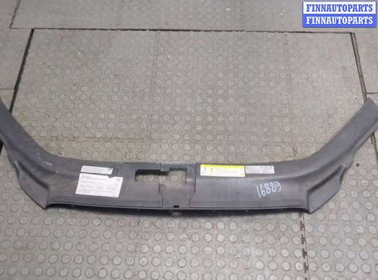 купить Накладка замка капота на Audi Q7 2005-2015