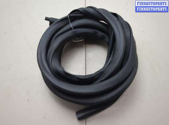купить Уплотнитель на Nissan Qashqai 2013-2022