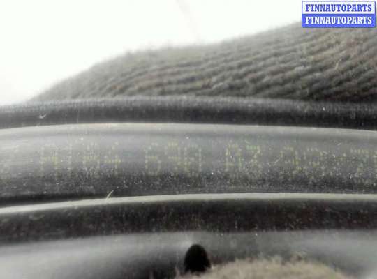 купить Уплотнитель на Mercedes ML W164 2005-2011