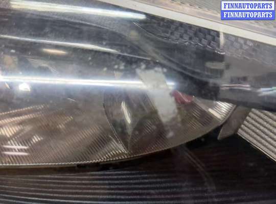 Фара передняя на Ford Focus III