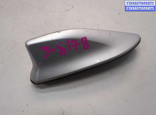 Антенна TT933366 на Toyota RAV 4 2012-2019