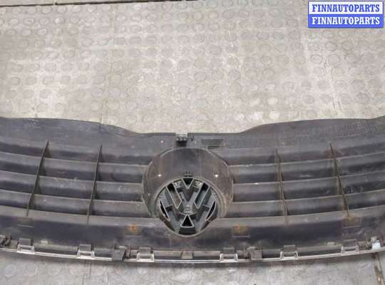 Решетка радиатора на Volkswagen Passat B5+ (3B, GP)