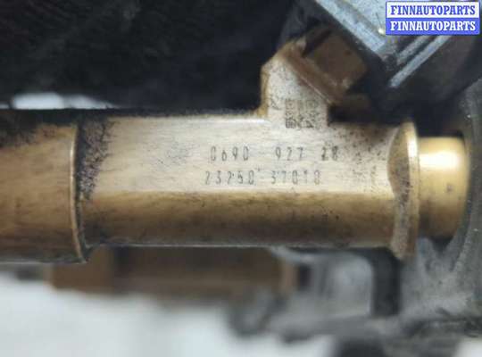 Форсунка топливная на Toyota Prius III