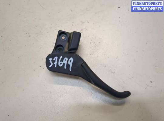 Ручка открывания капота VG2313574 на Volkswagen Passat 5 1996-2000