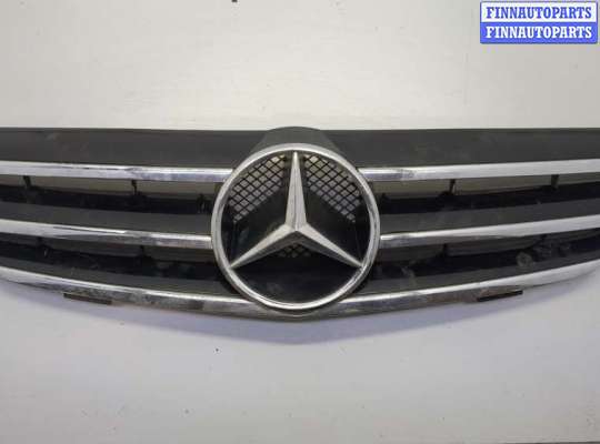 Решетка радиатора MB1649665 на Mercedes CLK W209 2002-2010