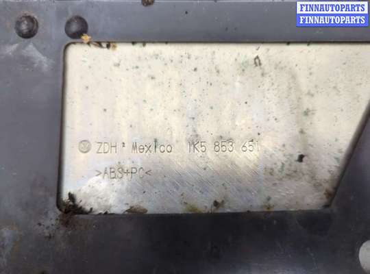 купить Решетка радиатора на Volkswagen Jetta 5 2005-2011