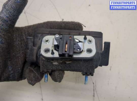 купить Кнопка открывания багажника с крышки на Honda Civic 2005-2012