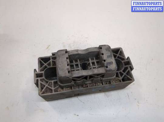 Поддомкратник на Volkswagen Tiguan I (5N)