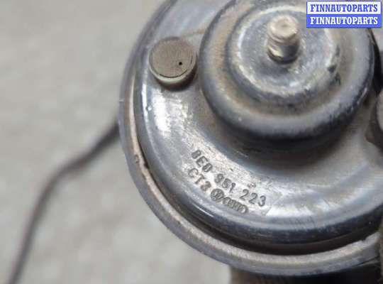 купить Сигнал (клаксон) на Audi A4 (B6) 2000-2006