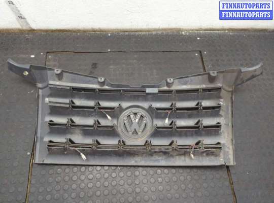 купить Решетка радиатора на Volkswagen Crafter 2006-2016