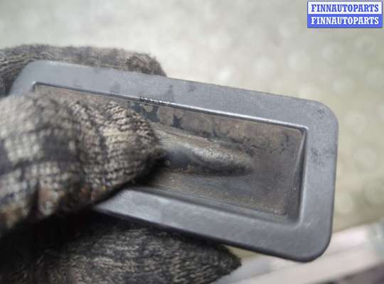 купить Кнопка открывания багажника с крышки на Ford Galaxy 2006-2010