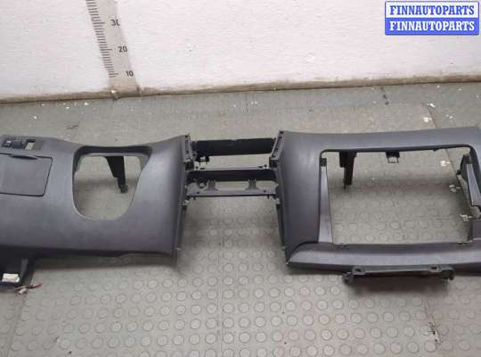 Панель передняя салона (торпедо) TT910337 на Toyota Matrix 2002-2008