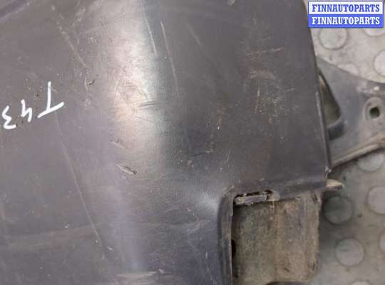 купить Клык бампера на Renault Trafic 2014-2025