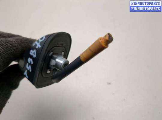 Антенна на Nissan X-Trail II (T31) 