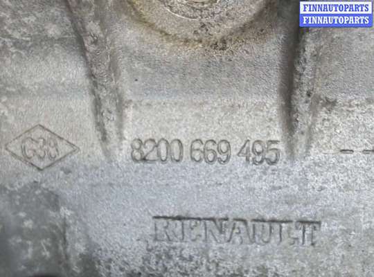 купить Кронштейн крепления генератора на Renault Scenic 2009-2012