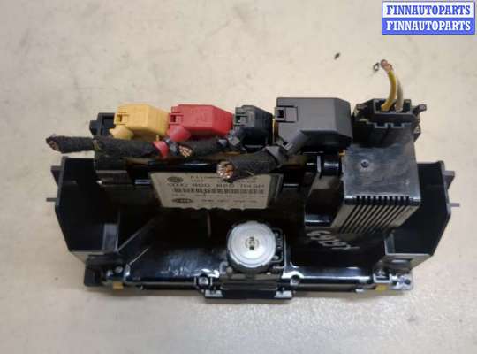 купить Переключатель отопителя (печки) на Audi A4 (B5) 1994-2000