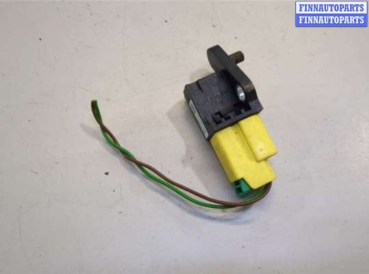 купить Датчик удара на Volkswagen Passat CC 2008-2012