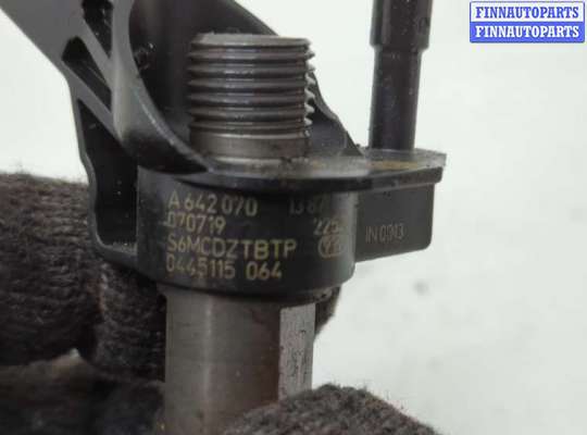 купить Форсунка топливная на Jeep Grand Cherokee 2004-2010