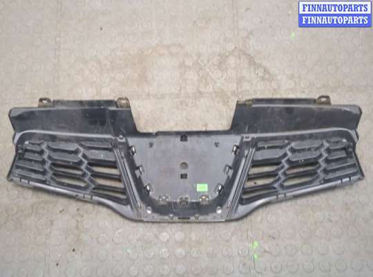 купить Решетка радиатора на Nissan Qashqai 2006-2013