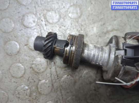 Трамблер (Распределитель зажигания) на Volkswagen Golf III (1H)