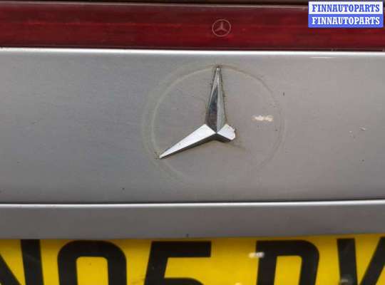 купить Крышка (дверь) багажника на Mercedes C W203 2000-2008