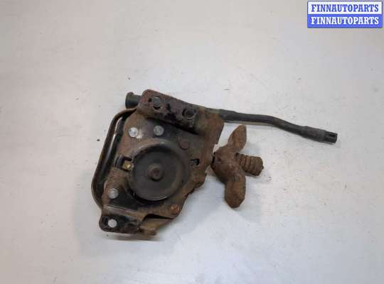 купить Кронштейн запасного колеса на Ford Escape 2000-2006