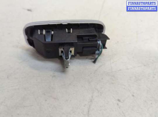 купить Фонарь салона (плафон) на Chevrolet Equinox 2017-2024