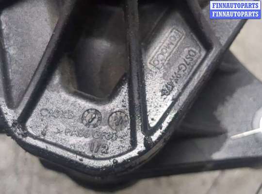 купить Корпус термостата на Ford Escape 2015-2019