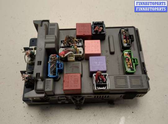купить Блок предохранителей на Renault Espace 4 2002-2014